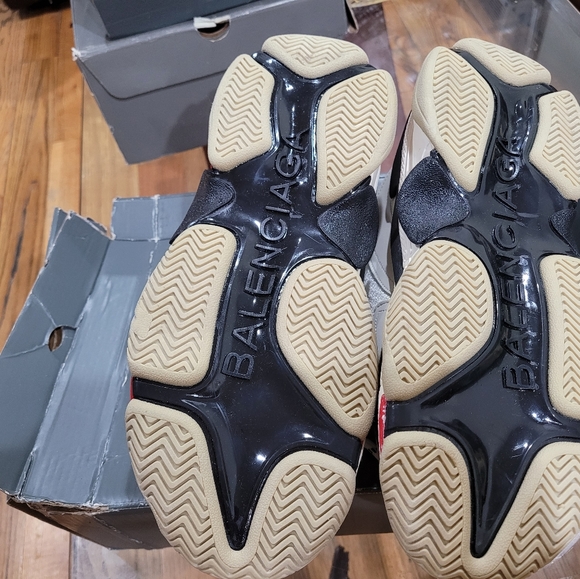 Mens shoe - Picture 4 of 5